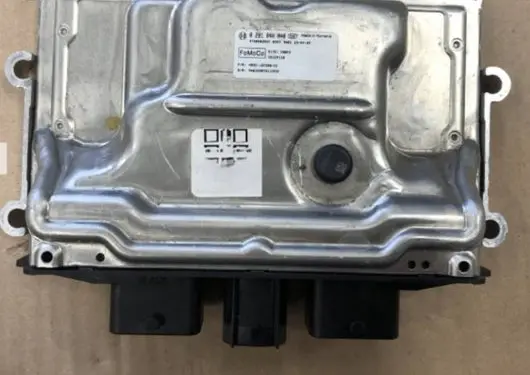 Volkswagen Amarok II Glow plug pre-heat relay 0281040040