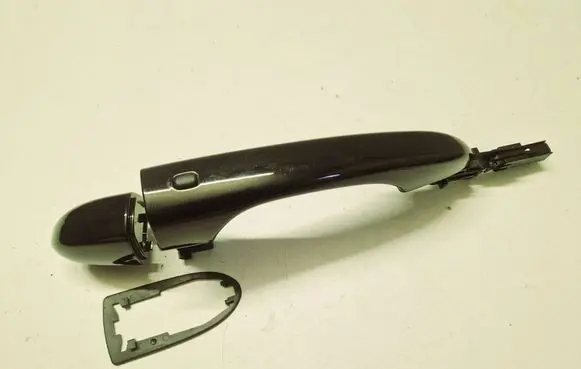 Jeep Cherokee Front door exterior handle