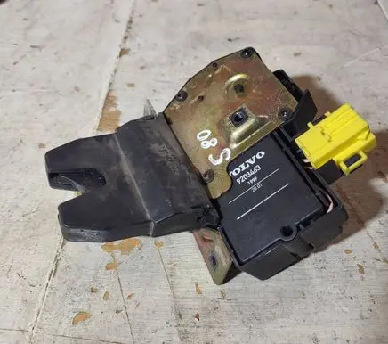 Volvo S80 Tailgate/trunk/boot lock/catch/latch 9170974 010399 9203463