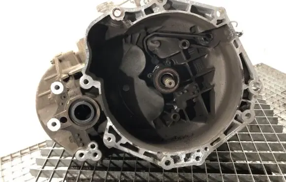 Opel Astra K Manual 5 speed gearbox 55590977