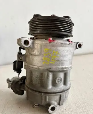 Ford Focus C-MAX Air conditioning (A/C) compressor (pump) 19D629 AM5N19D629 R134A