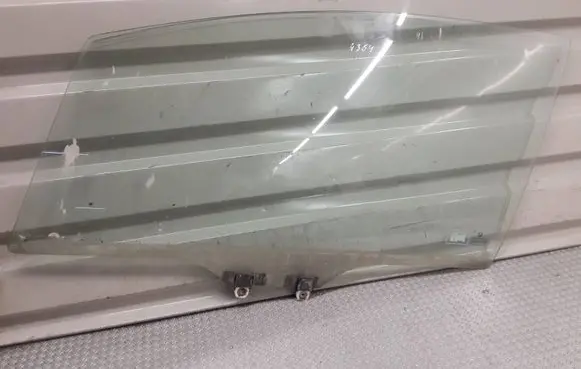 Honda Jazz Front door window glass four-door 