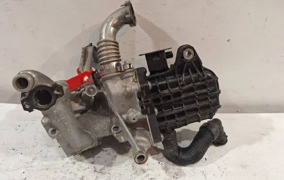 Citroen DS7 Crossback EGR valve 9827225180