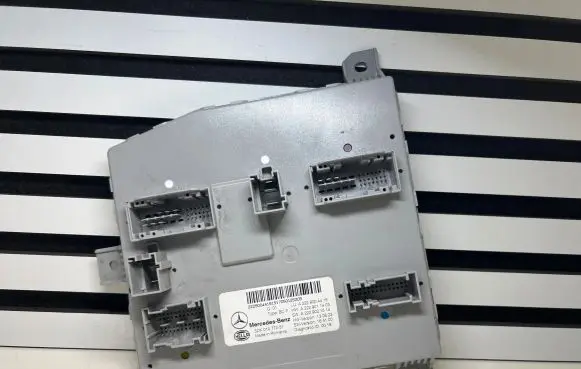 Mercedes-Benz S W222 Comfort/convenience module A2229004415 A2229021514 A2229011403