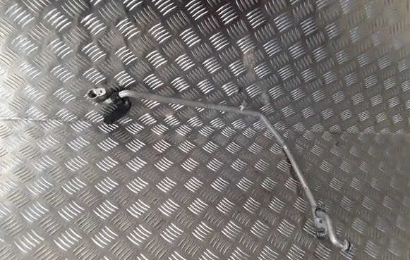 Toyota Verso-S Air conditioning (A/C) pipe/hose