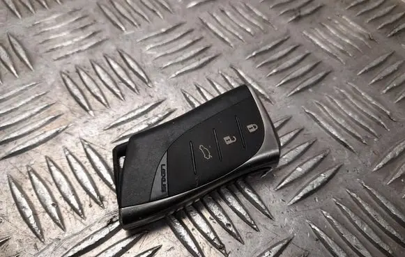 Lexus ES VII XZ10 Ignition key/card 