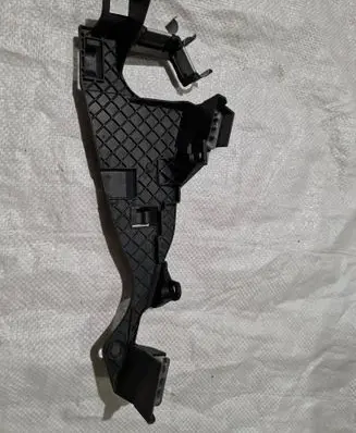BMW 3 F30 F35 F31 other engine part 12527640246