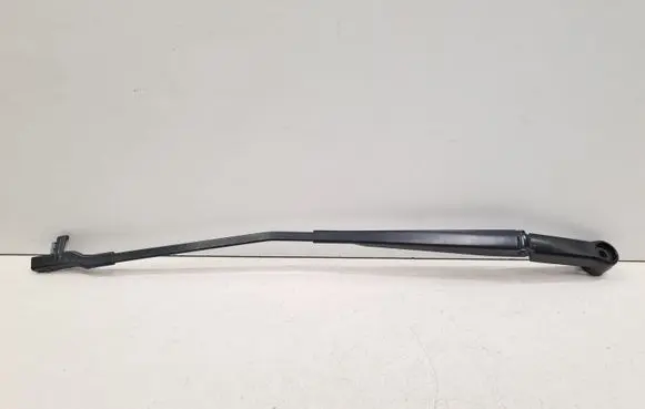 Front wiper blade arm