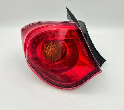 Alfa Romeo Giulia Rear/tail lights 50513613 02042099900010
