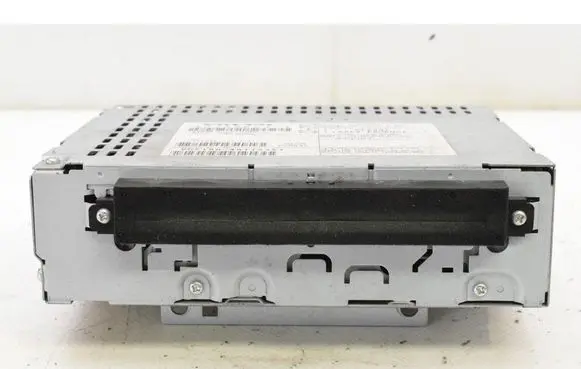 Volvo V50 Radio/CD/DVD/GPS head unit 30732601