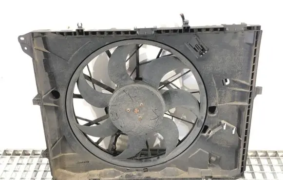 BMW 1 E81 E87 Fan set 7523258