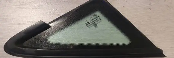 Volkswagen Golf VIII Front door window/glass (coupe) 43R00099 E001261