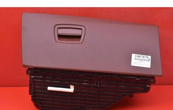 BMW 5 F10 F11 Glove box 9166683