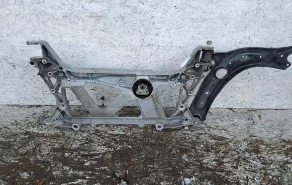 Volkswagen PASSAT B8 Front subframe 3Q0199369E