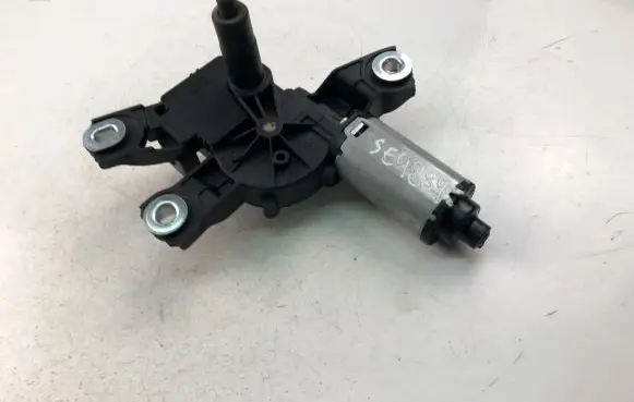 Volkswagen Tiguan Wiper motor 5N0955711A