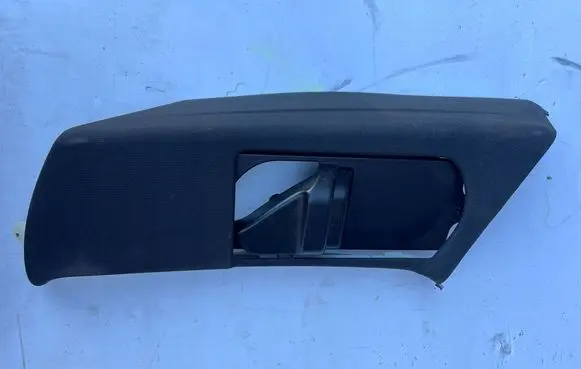 Mercedes-Benz E W212 (B) pillar trim (top) A2126901630