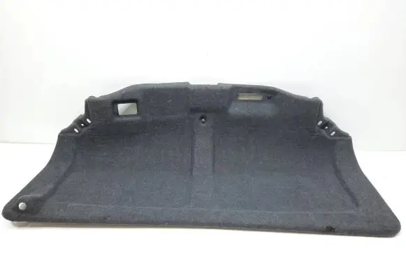 Lexus LS 430 Tailgate/trunk upper cover trim 