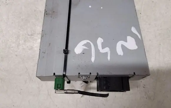 Opel Insignia A Sound amplifier 13310252 CNFG0870G 003892