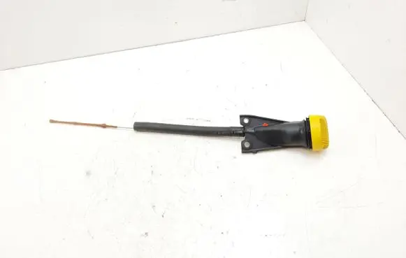 Nissan Note (E12) Oil fill pipe 111512095R 8200722806