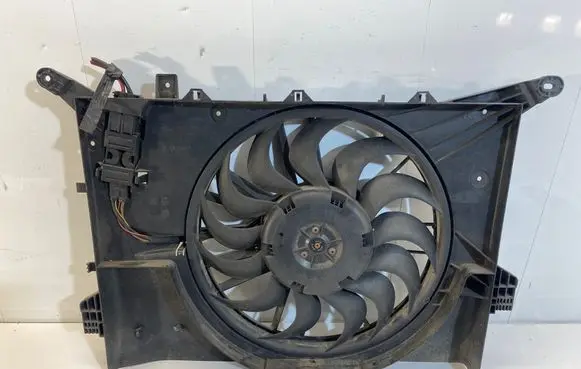 Volvo XC70 Electric radiator cooling fan 30741208 3135103922 0936821