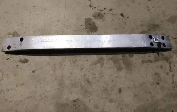 Nissan Note (E11) Front bumper cross member