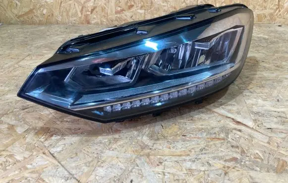 Volkswagen Touran III Headlight/headlamp 5TB941035E 0301299231 TB941035E