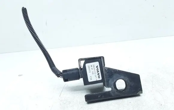 Volvo V70 Airbag deployment crash/impact sensor 8691733