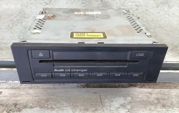 CD/DVD changer