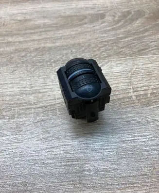 Volkswagen PASSAT B5 Light switch 3B0941333C