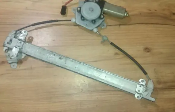 Nissan Almera Sliding door window regulator with motor