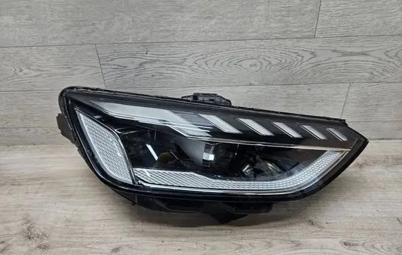 Audi A4 S4 B9 8W Headlight/headlamp 8W0941036E