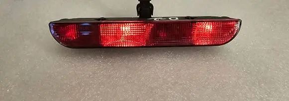 Audi A8 S8 D2 4D Third/center stoplight 8D5945097A