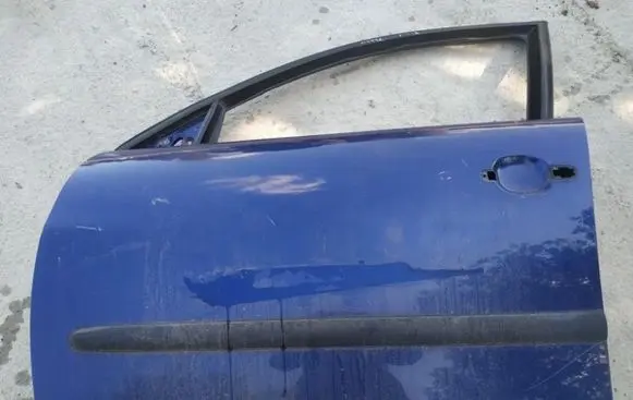 Seat Cordoba (6L) Front door melynos