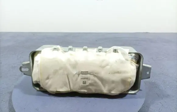 Jeep Grand Cherokee Passenger airbag P68195938AA