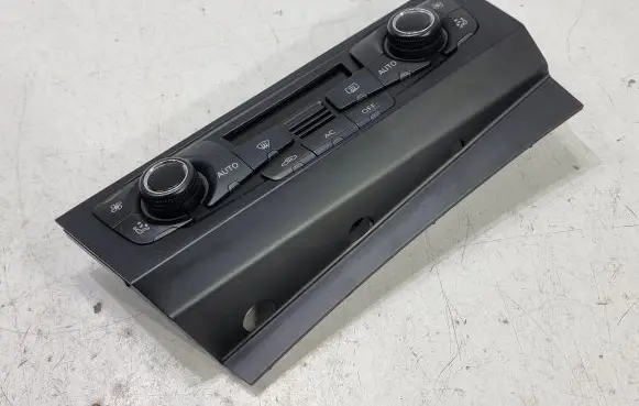 Audi A4 S4 B8 8K Climate control unit 8T2820043M