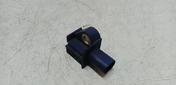 Mercedes-Benz E W212 Airbag deployment crash/impact sensor A2128204926