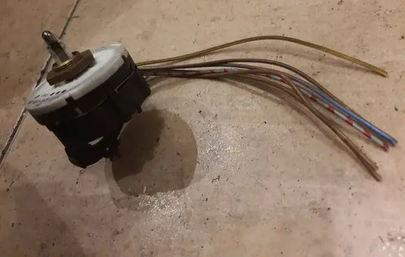 Mercedes-Benz Vario Air conditioning (A/C) switch 6675450104 1702 6675450328