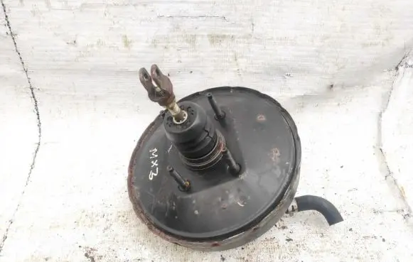 Mazda MX-3 Brake booster 83304913 833-04913