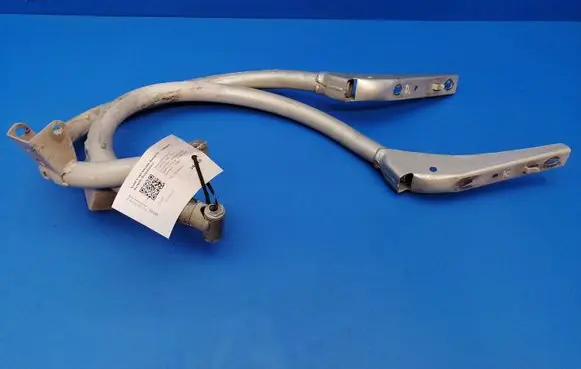 Mercedes-Benz C W203 Tailgate/trunk/boot hinge