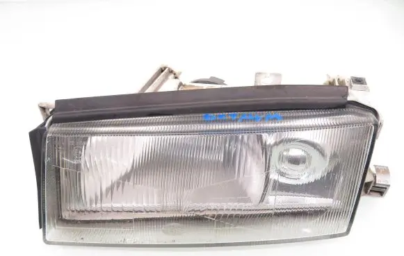 Skoda Octavia Mk1 (1U) Headlight/headlamp 24608501