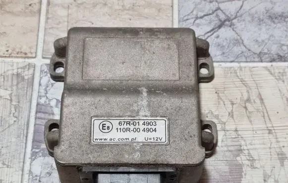 Renault Scenic I LP gas control unit module 67R014903 110R004904