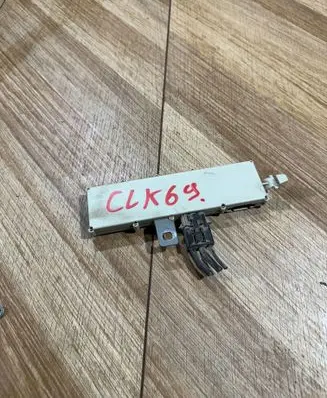 Mercedes-Benz CLK A208 C208 Aerial antenna amplifier 2088201189 AAR869