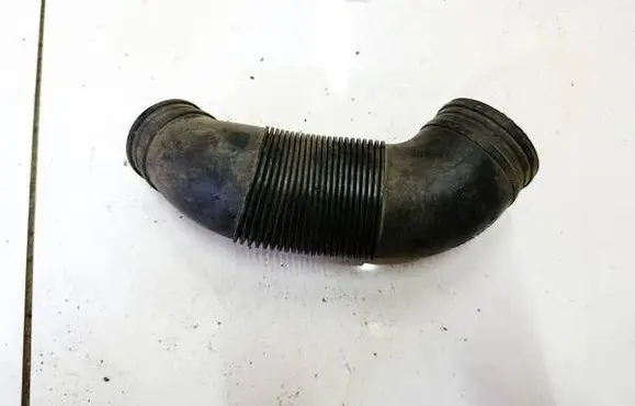 Ford Galaxy Air intake hose/pipe 7M3129627