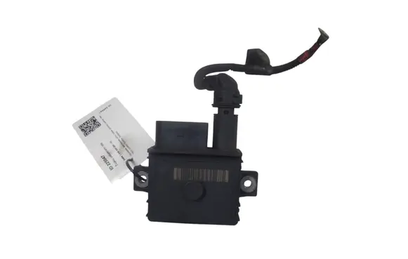 BMW 3 E90 E91 Glow plug pre-heat relay 0522120102