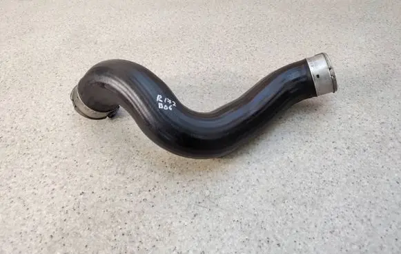 Mercedes-Benz SLK R172 Intercooler hose/pipe