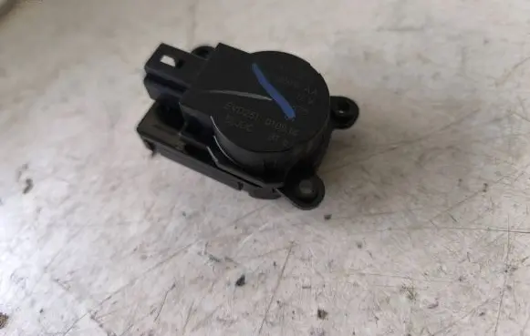 Ford Transit Custom Air flap motor/actuator AV6N19E616AA EVD251010914 FQM0C0