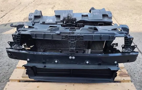 Peugeot 508 Radiator support slam panel