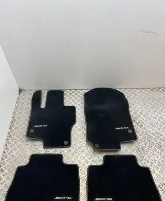 Mercedes-Benz GLE W167 Car floor mat set A1676801908 A1676802408