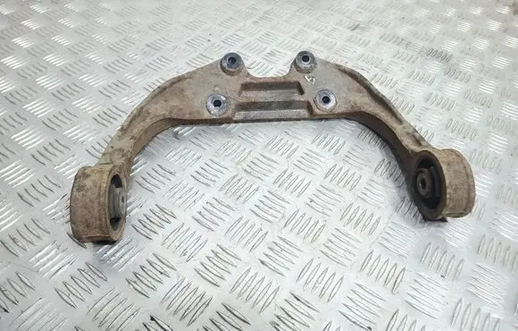 Mazda CX-7 Rear differential/diff mount bracket 