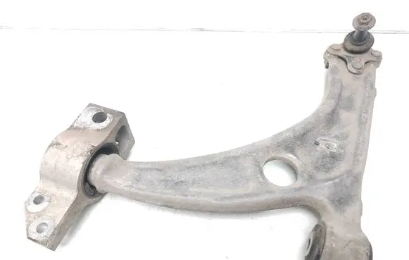 Volkswagen PASSAT B6 Front lower control arm/wishbone 3C0407153B